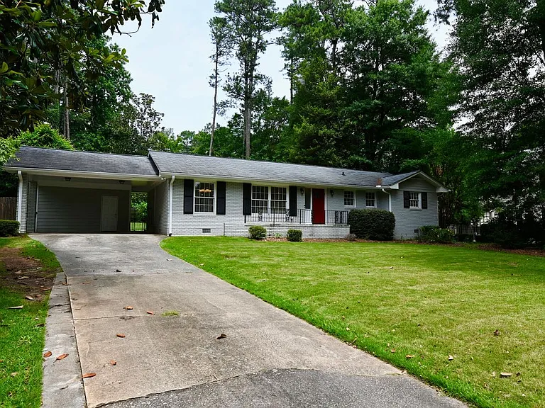 2260 Pinecliff Dr NE — Photo 18