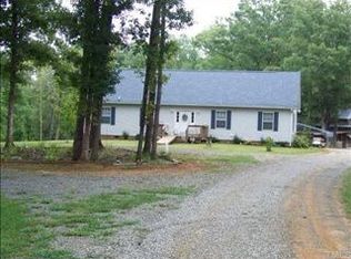 2134 Propus Wilkerson Rd, Bullock, NC 27507