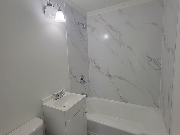 3rd image of 1904 Wakefield Ave