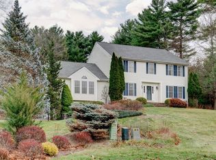 97 Weldon Farm Rd, Rowley, MA 01969