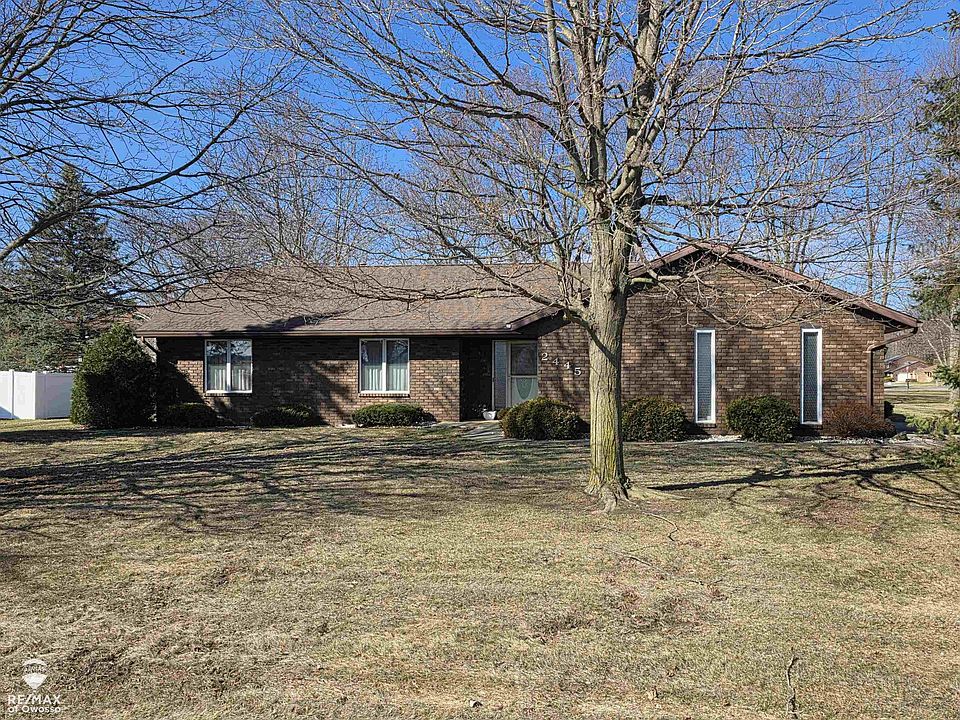 1st image of 2445 N Hickory Rd