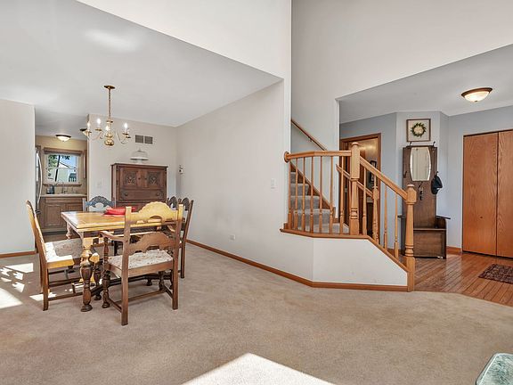 4th image of 1631 Tall Oaks Dr