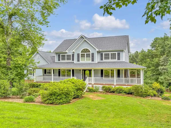 204 Long View Ln, Pickens, SC 29671