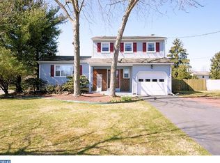 15 Tar Heels Rd, Hamilton, NJ 08619