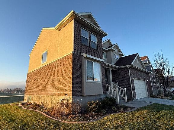 3rd image of 3375 Princeville Dr