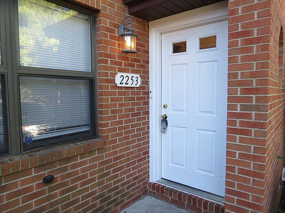2nd image of 2253 Hughey Dr