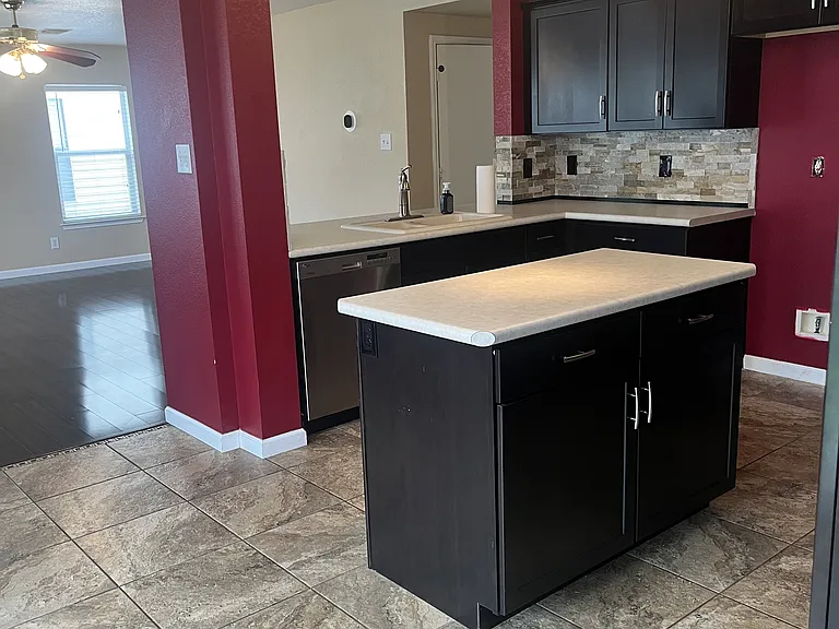 78 Viking Oak — Photo 4