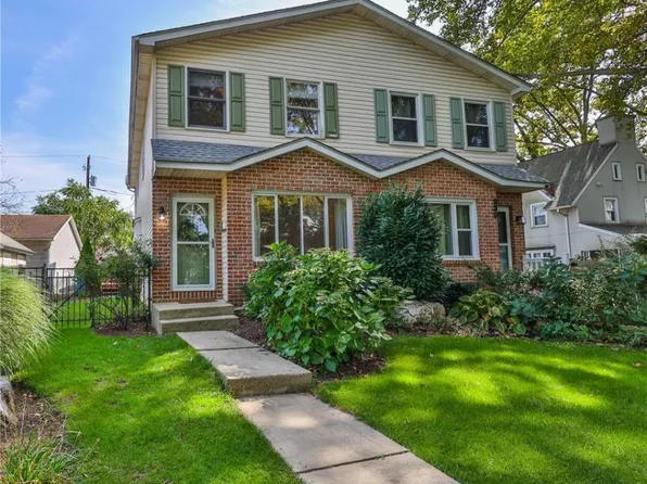 541 Goepp Cir, Bethlehem, PA 18018
