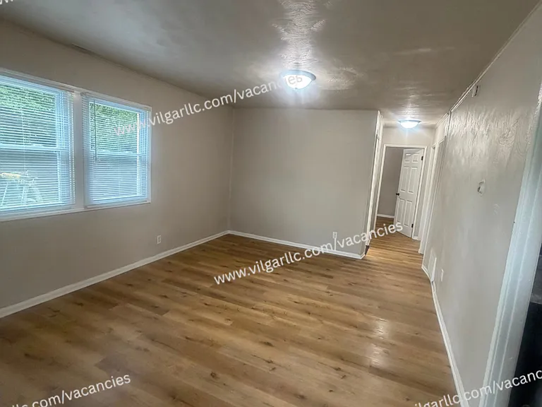 260 Van Buren St — Photo 9
