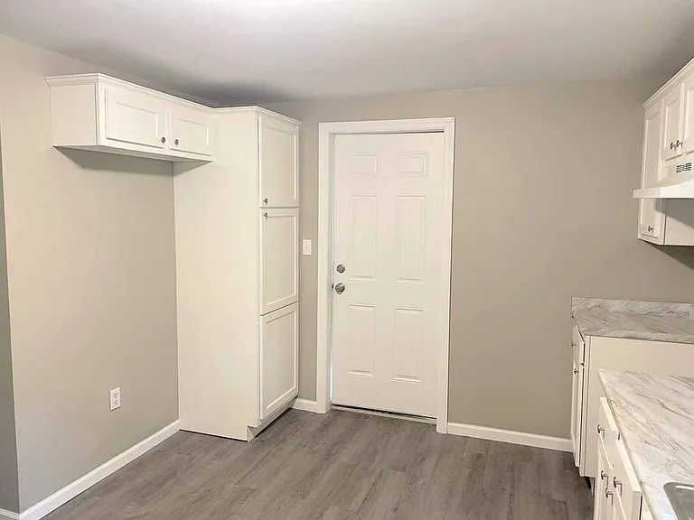 3702 Haskell Ave — Photo 5