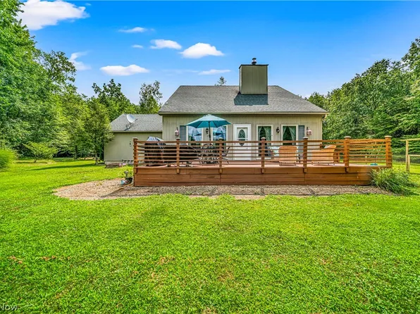 4460 Tower Rd, Dorset, OH 44032