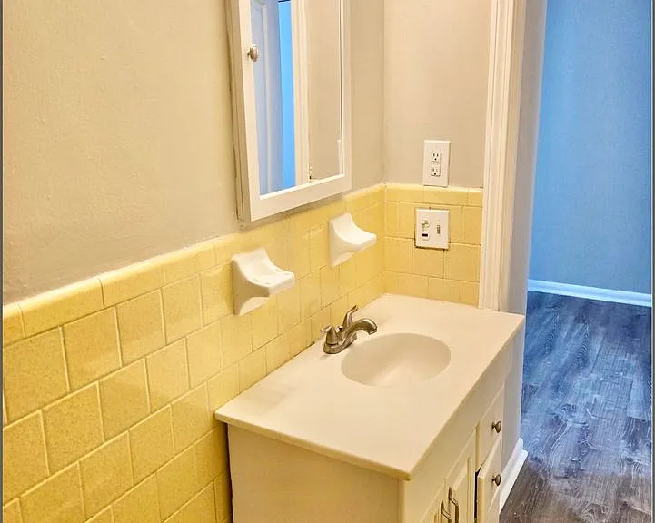 52 Jackson Street — Photo 14