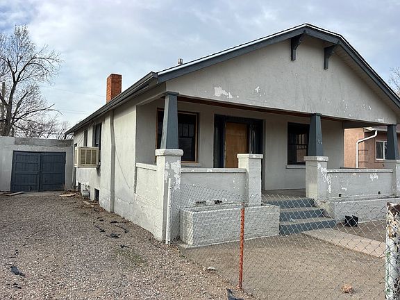 3rd image of 1924 E 9th St