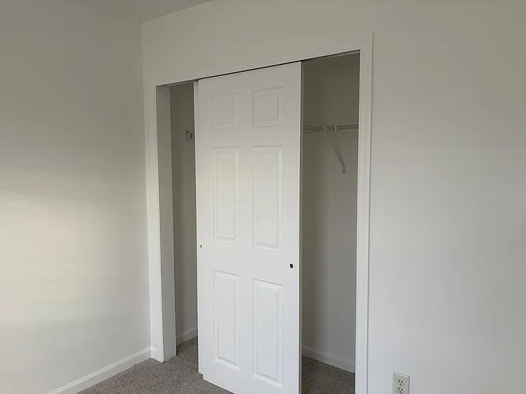 142 Betsy Rawls Dr — Photo 1