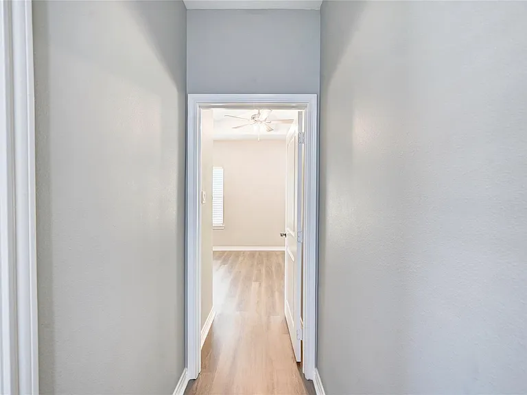 8695 Sassafras St — Photo 16