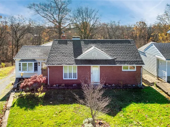 1267 Meadow Dr, Aliquippa, PA 15001