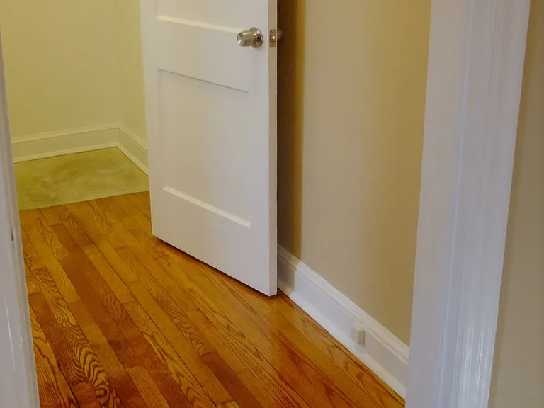 8401 Greenwood Ave — Photo 17
