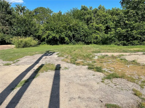 702 Simmons Ave, Park Hills, MO 63601