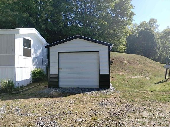 3rd image of 729 Don Felmet Rd #2
