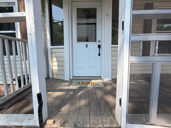 2 Kelley St #1, Fairfield, ME 04937