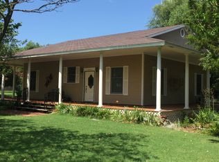 133 N Brookdale Rd, Apache, OK 73006