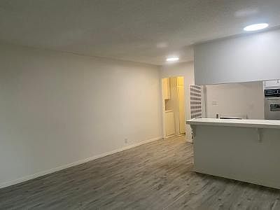 3rd image of 1616 N Formosa Ave APT 12