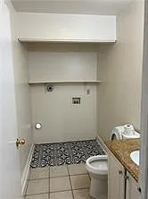 828 Vouray Dr #A — Photo 9