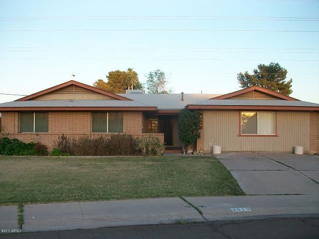 1st image of 3819 S Palm Dr