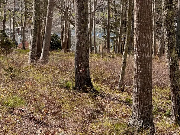 30 Gafney Hill Road, Bristol, ME 04541