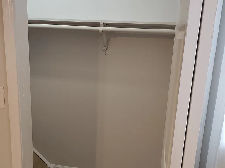 480 Charleston Ln — Photo 18