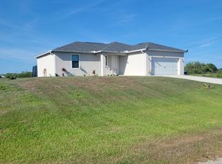 9005 Green Cir, Labelle, FL 33935