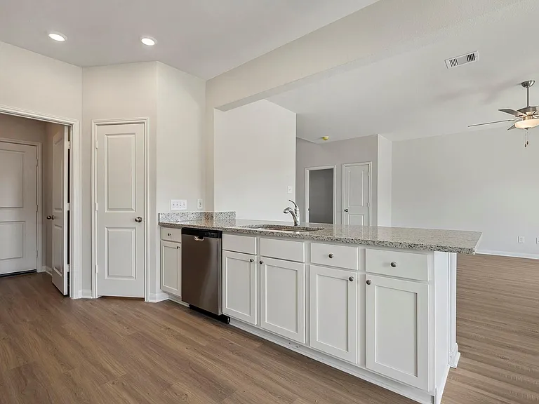 324 Fastboy Ln — Photo 7