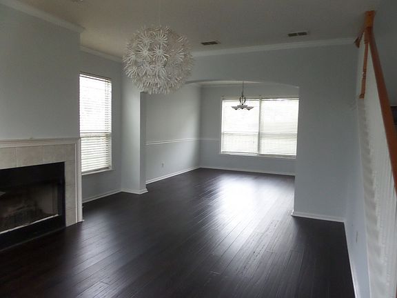 4th image of 1248 Woodchurch Ln
