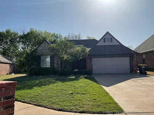 11903 S Nandina St Photo 1