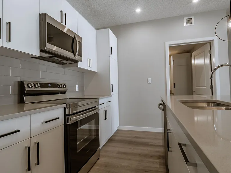 5530 Schonsee Dr NW — Photo 31