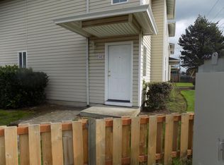 503-515 NE Division St, Gresham, OR 97030