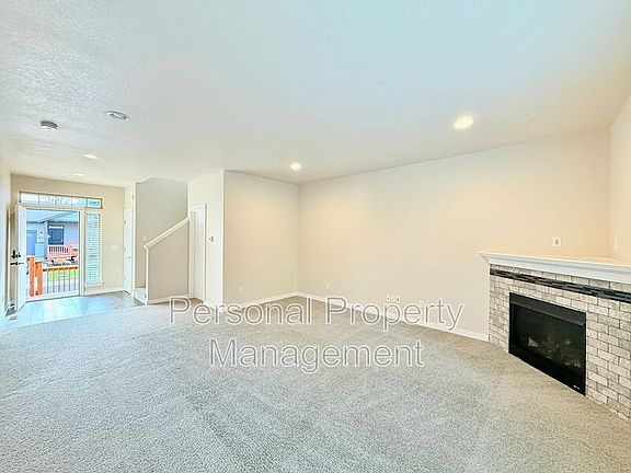 2nd image of 5914 NE 38th Ct