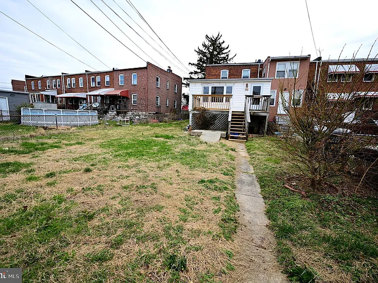 2952 Sollers Point Rd #B — Photo 36