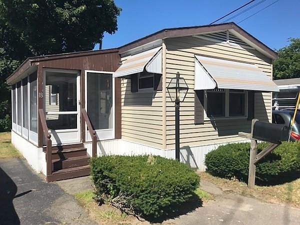 1st image of 18 Stella Dr