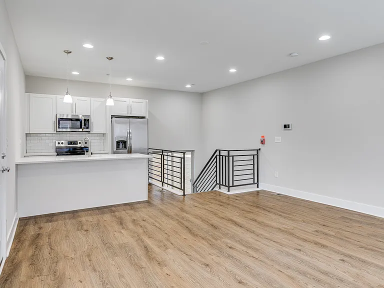 2629 Federal St #1 — Photo 6