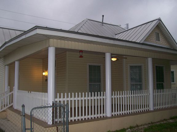 5th image of 1211 S Main Ave