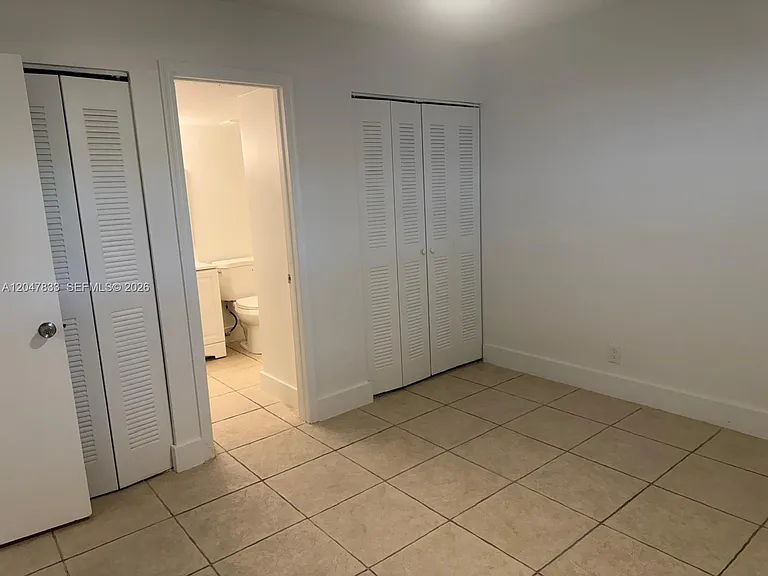 10116 Twin Lakes Dr #11-C — Photo 9