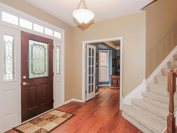 4th image of 6154 Holly Hill Ln