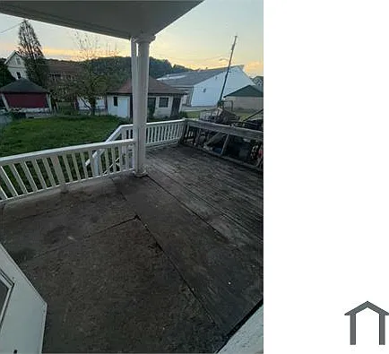 3 bed, $1,229 — Photo 2