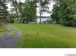 2202 Lake Rd, Seneca Falls, NY 13148