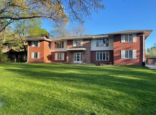 3002 Kingman Blvd #2, Des Moines, IA 50311