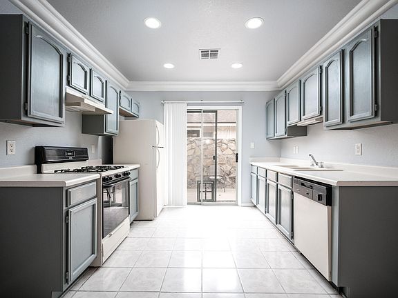 5th image of 11853 Belfry Park Dr