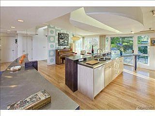 5th image of 22964 Ardwick St