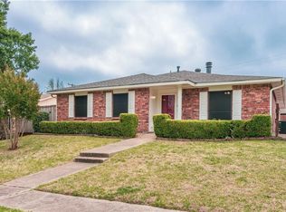 9206 Fairmont Cir, Rowlett, TX 75088