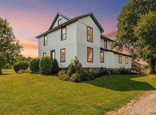 6722 Hatter Rd, Newfane, NY 14108
